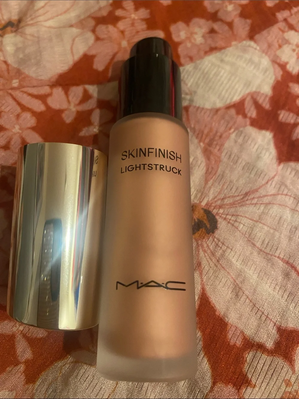 MAC Skinfinish Lightstruck Liquid Highlighter - Champagne Rose